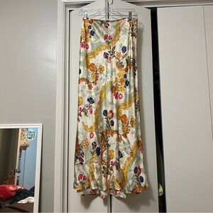 [Reformation] silk long skirt with floral pattern